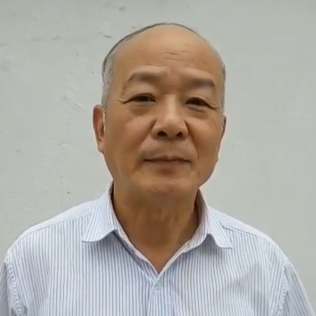 与你十年，予我半生老教授