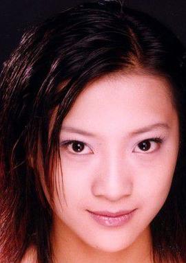 十八岁的天空翁瑞芬